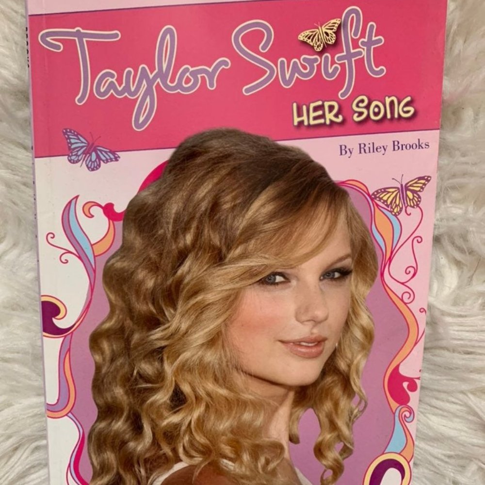 Taylor Swift Book